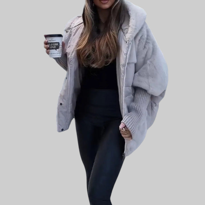 Raven | Chaqueta bomber con capucha moderna y lujosa